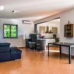 Lia-jolie Apartman